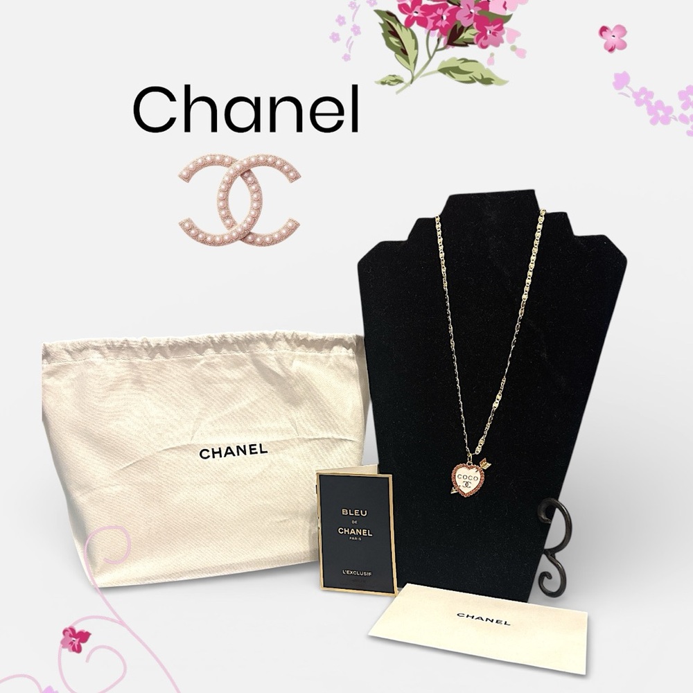 CHANEL Bundle